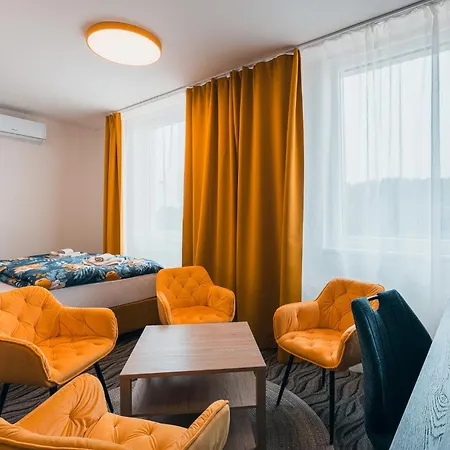 Mauricius Hotel *